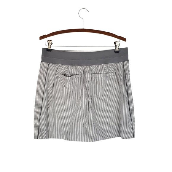 Athleta Brooklyn Textured 16" Skort Pull On Gray City Stripe 988134 Size 10 - Picture 2 of 8